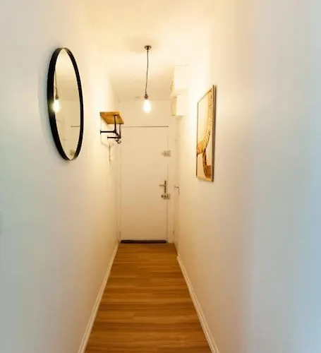 Sweet : : En Hypercentre Cathedrale