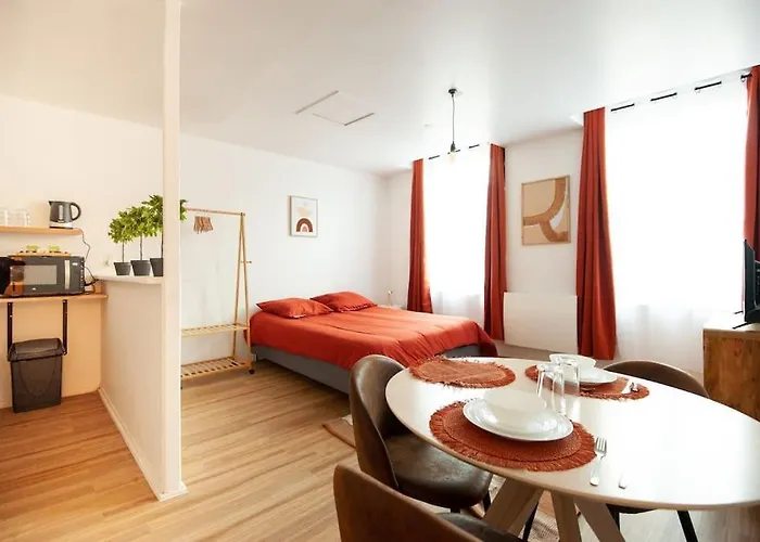 Sweet : : En Hypercentre Cathedrale Amiens